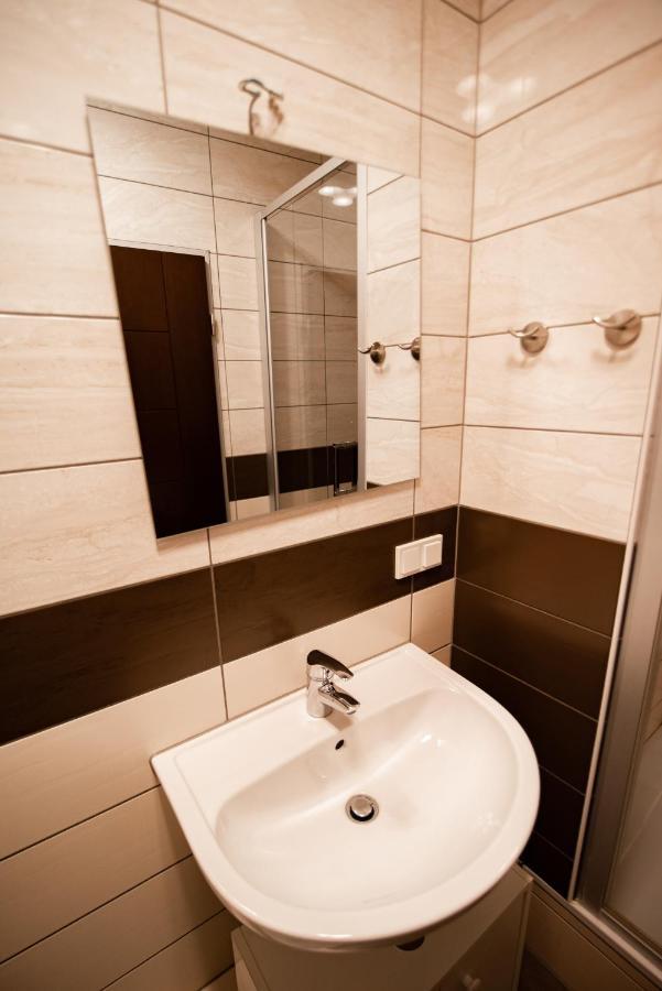 Main Appartments Frankfurt Airport Kelsterbach Dış mekan fotoğraf