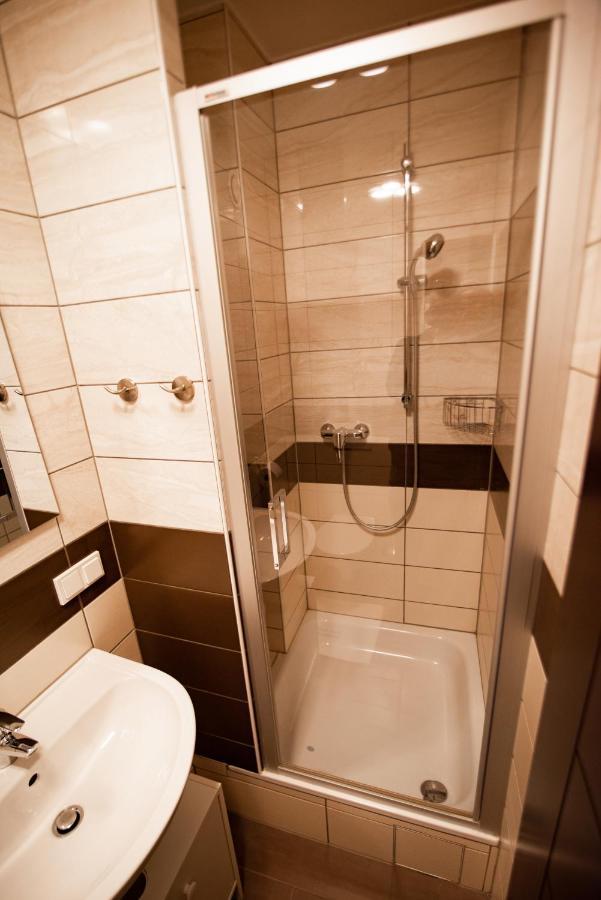 Main Appartments Frankfurt Airport Kelsterbach Dış mekan fotoğraf