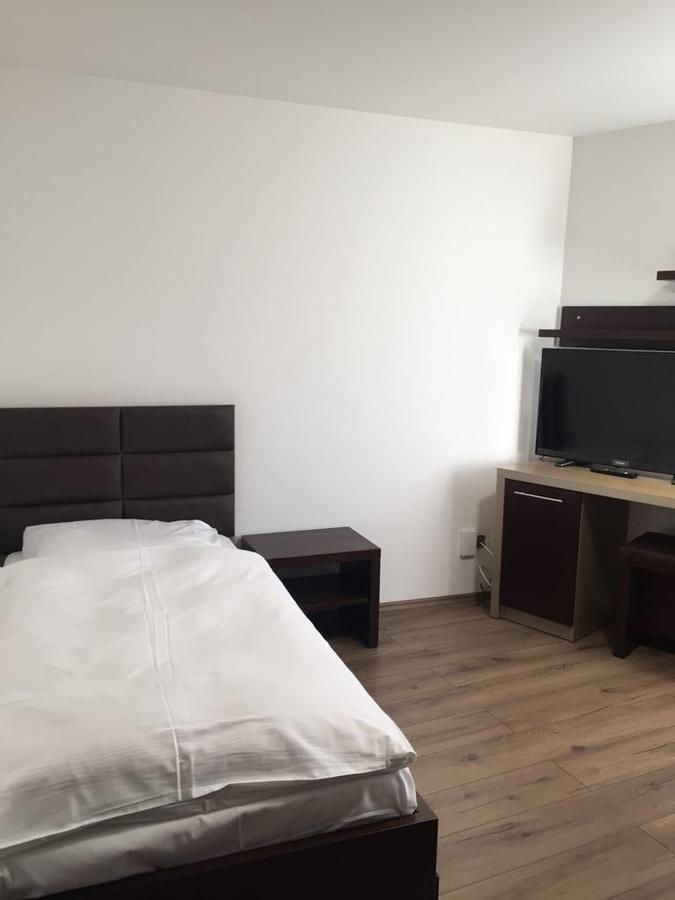 Main Appartments Frankfurt Airport Kelsterbach Dış mekan fotoğraf